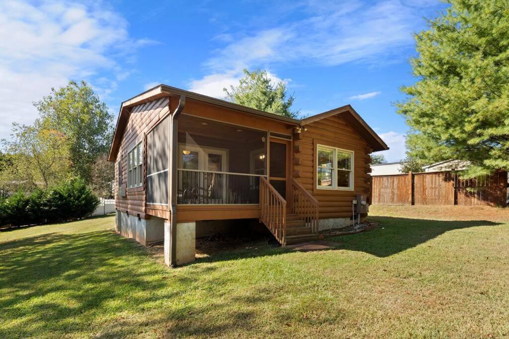 Dream Weaver Cabin Villa Candler Exteriör bild