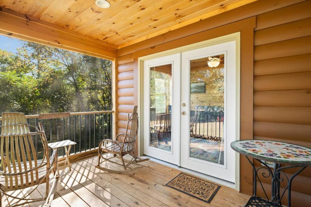 Dream Weaver Cabin Villa Candler Exteriör bild